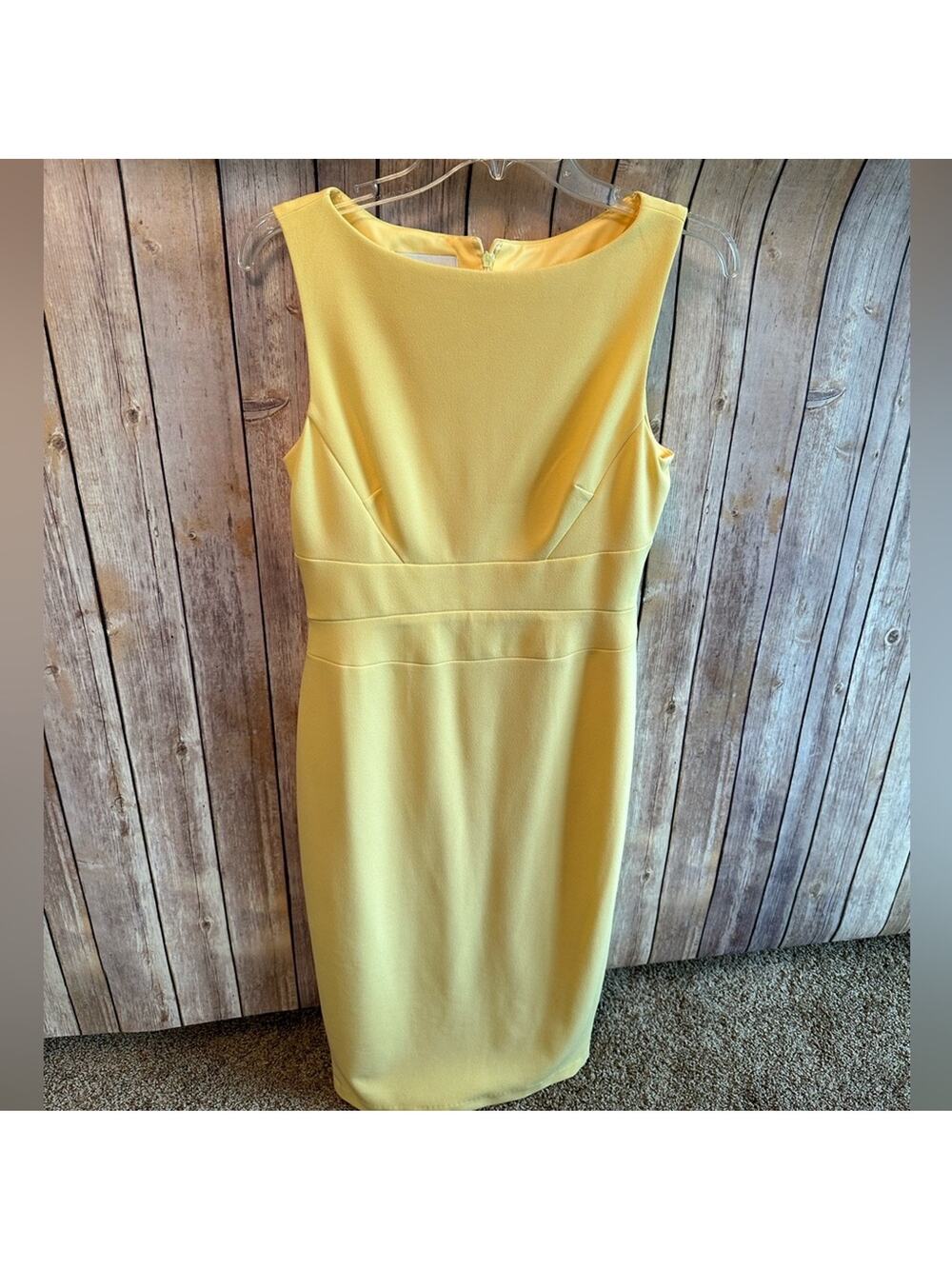 Donna Morgan, Yellow Mifi dress size 6, Sleeveless EUC